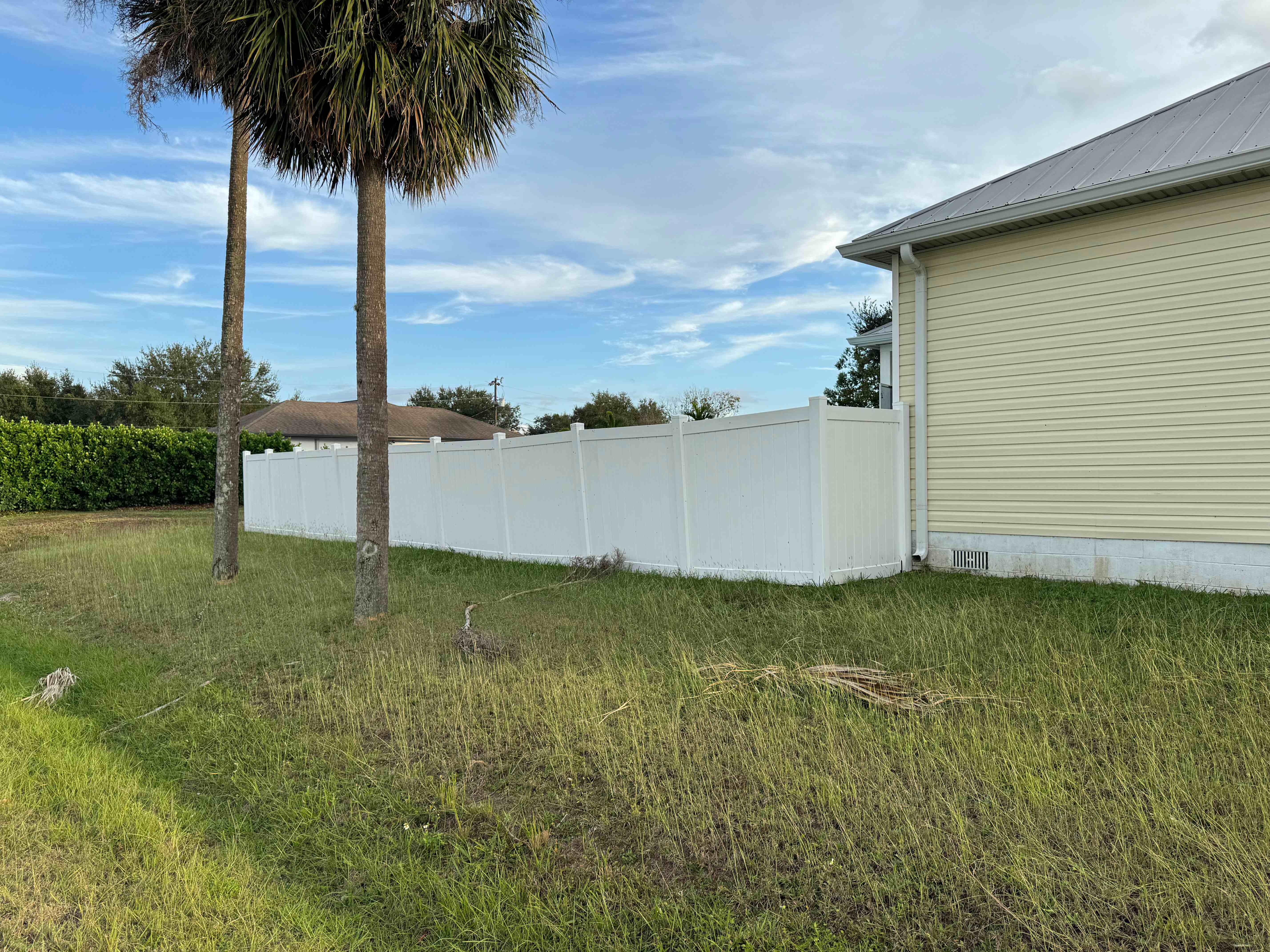 Superior Quality Vinyl Siding House Wash Lehigh Acres, FL